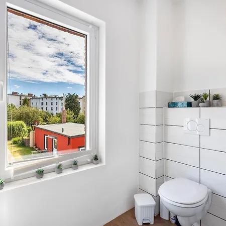 Tiny بيت ضيافة لوبيك